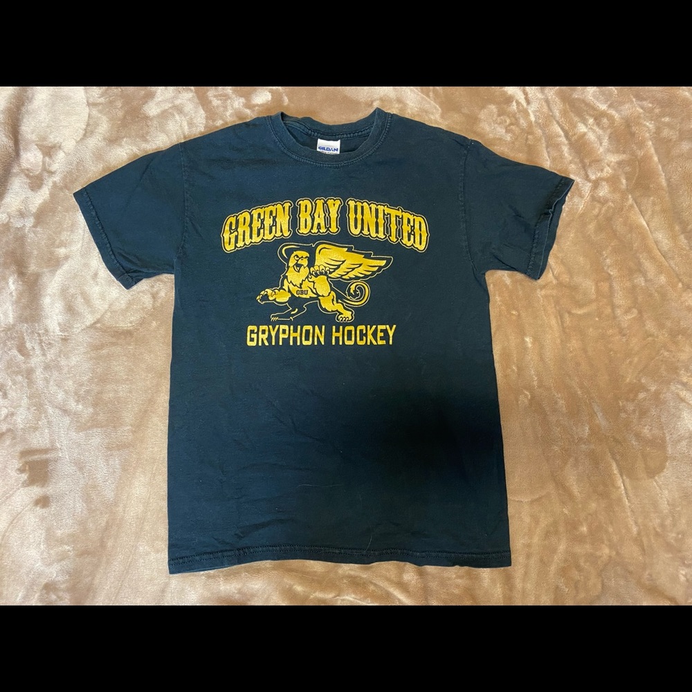 Green Bay hockey tee